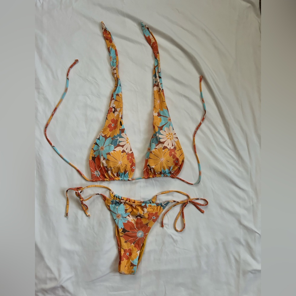 ripcurl bikini set NEVER WORN